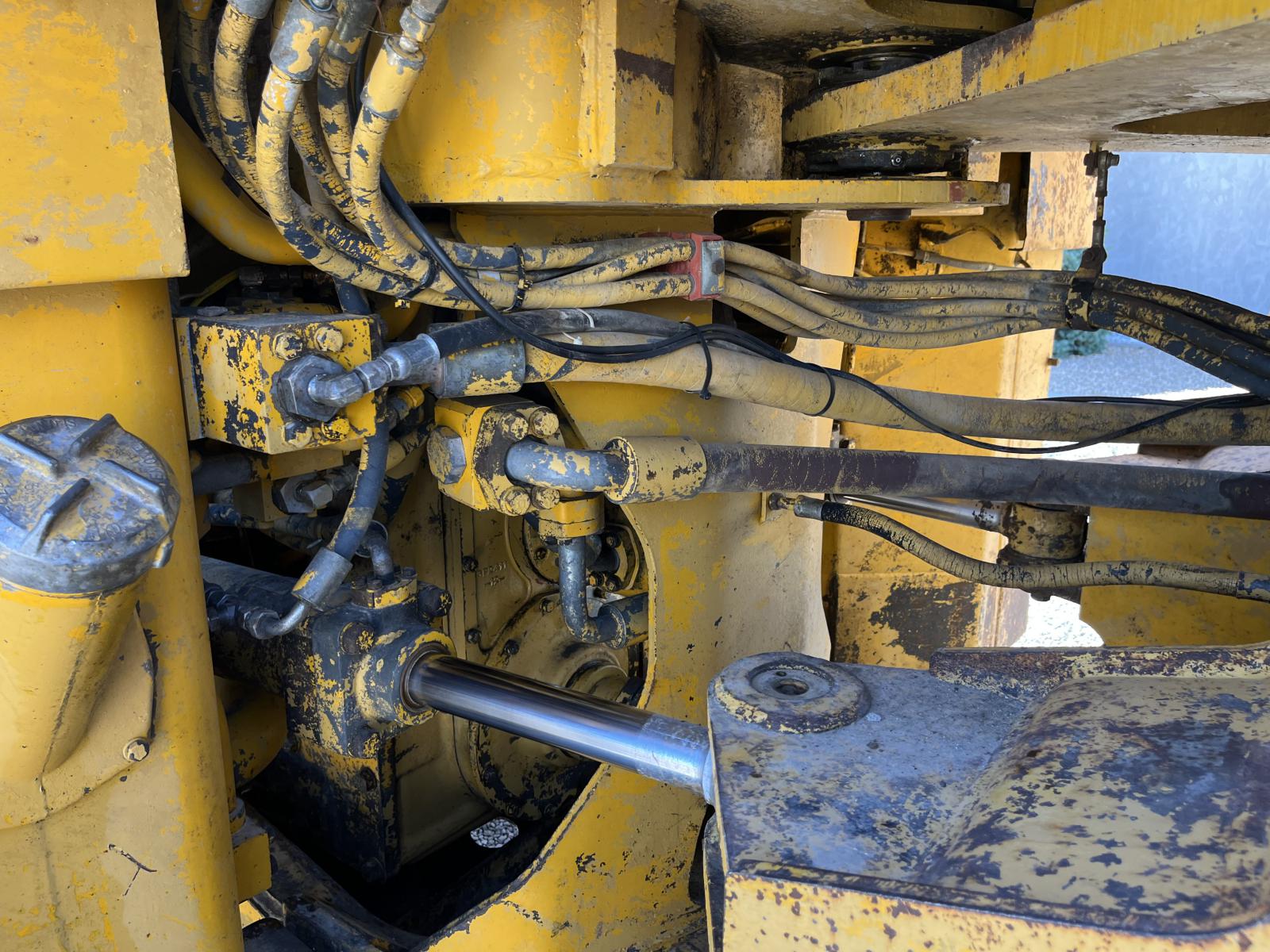 ./imagenes/INVOICE/2019/17995/CATERPILLAR 980C (8).JPG